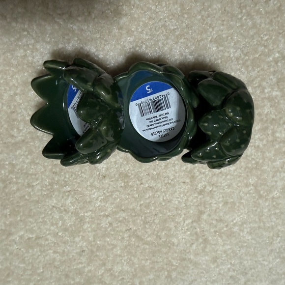 Green Ceramic Artichoke/ Cactus Votive Candle Holders NWT - Picture 1 of 8
